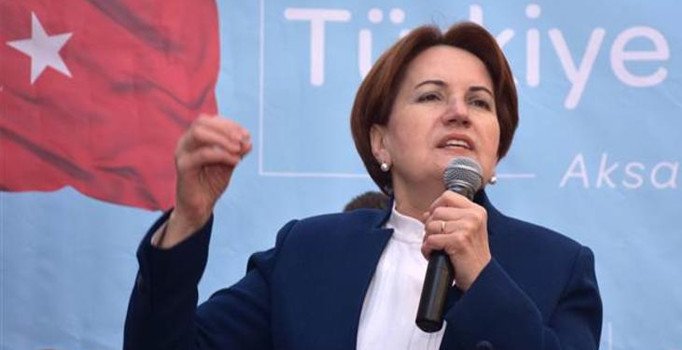 Meral Akşener'den çok sert 29 Ekim tepkisi