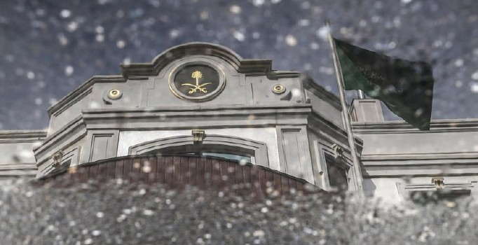 Suudi Arabistan Enerji Bakanı: Ülke kriz içinde