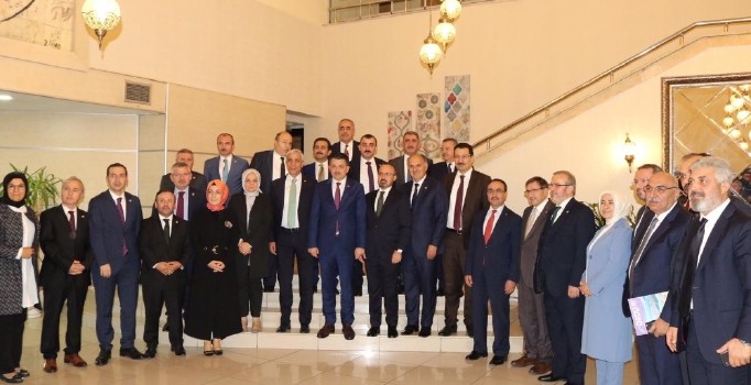 Fındık Çalışma Grubu Tarım ve Orman Bakanı Pakdemirli ile görüştü