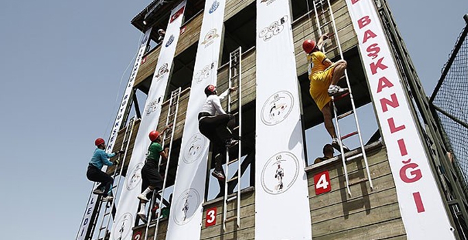 İstanbul'da 6. itfaiye spor müsabakaları başladı