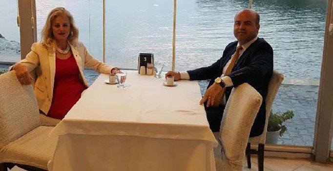 CHP İzmir Çeşme'de Saatli ailesinden iki aday rakip oldu