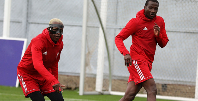 Sivasspor'da Kone çalışmalara başladı