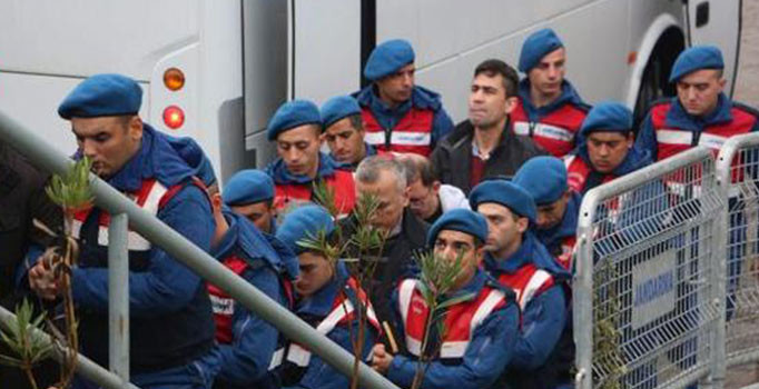 Son dakika! Donanma Komutanlığı'ndaki davada 2 müebbet