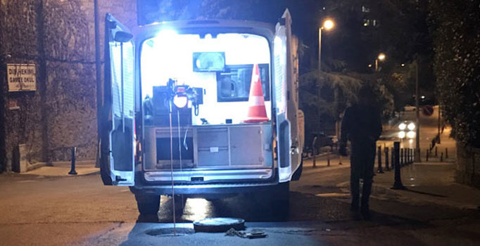 Konsolosluk sokağında robot kameralarla arama