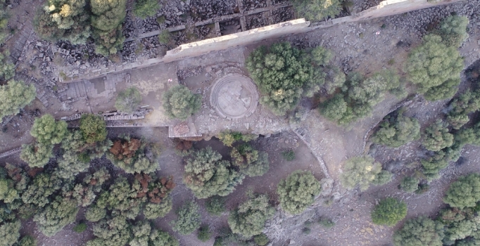 Antik kentte 1900 yıllık pazar gün ışığına çıkarıldı