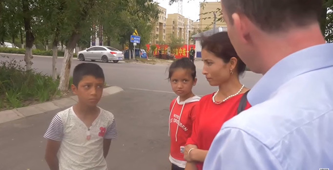 Çin'in Uygur Türkleri için açtığı gizli kampları ilk kez bu kadar yakından görüntülendi