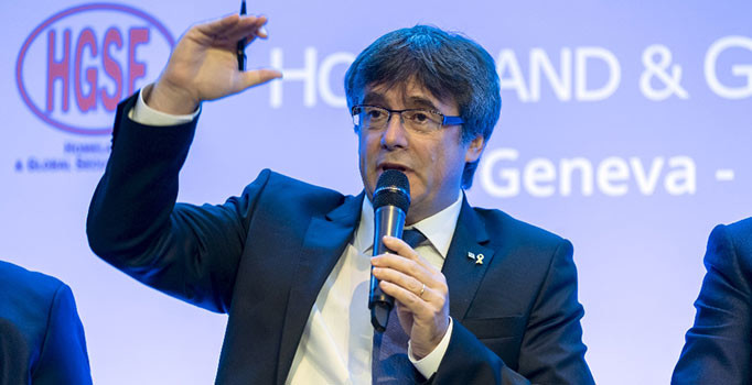 Sürgündeki eski Katalan lider Puigdemont yeni parti kurdu