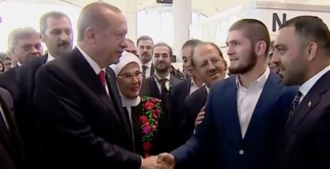 Khabib Nurmagomedov İstanbul Havalimanı açılışında