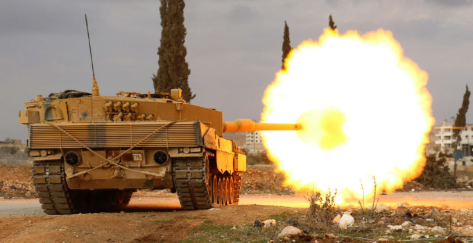 'Fırat’ın doğusuna top atışları ABD’ye dostça mesaj'