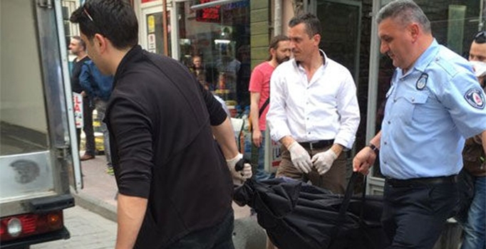 Ünlü radyo programcısı, evinde ölü bulundu