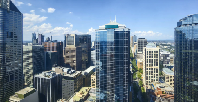 Bakan Kurum: Yüksek katlı binalara dur deme zamanı