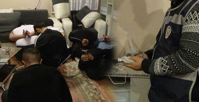 Lüks villaya baskını...Tomar tomar para bulundu