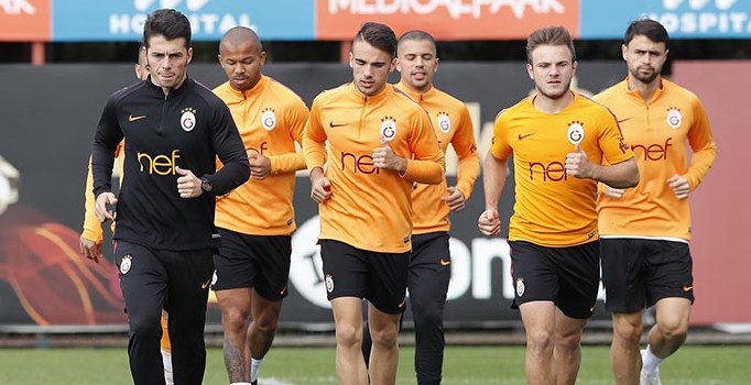 Galatasaray’da Schalke 04 mesaisi