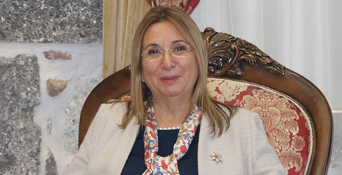 Ticaret Bakanı Pekcan: Türkiye İran yaptırımlarından muaf