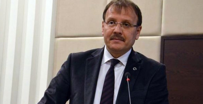 Çavuşoğlu'ndan 31 Mart yerel seçimler ve adaylık açıklaması