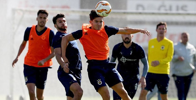 Fenerbahçe'de Anderlecht mesaisi sürüyor