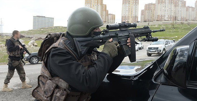 Son dakika! Şırnak'ta çatışmada yaralanan bir asker şehit oldu
