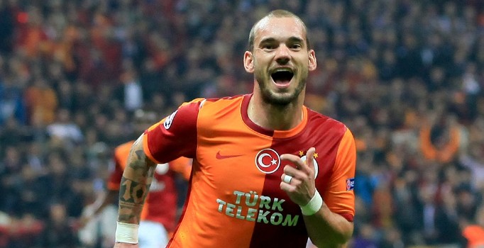 Sakatlığı sona eren Hollandalı yıldız Wesley Senijder formasına kavuşuyor