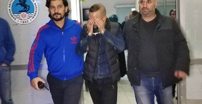 Otomobile önce tekmeledi, sonra tabancayla kurşun yağdırdı