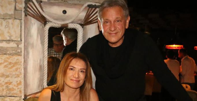 Neco kendisinden 25 yaş küçük eşini darp etti