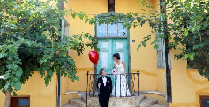 Özensiz çekilen düğün fotoğraflarına tazminat