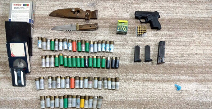 İzmir'de terör operasyonu: 9 gözaltı