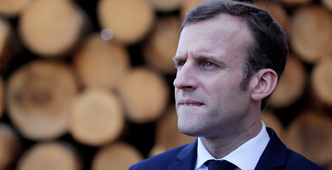 Fransa Cumhurbaşkanı Macron’u bıçaklamayı planlamışlar