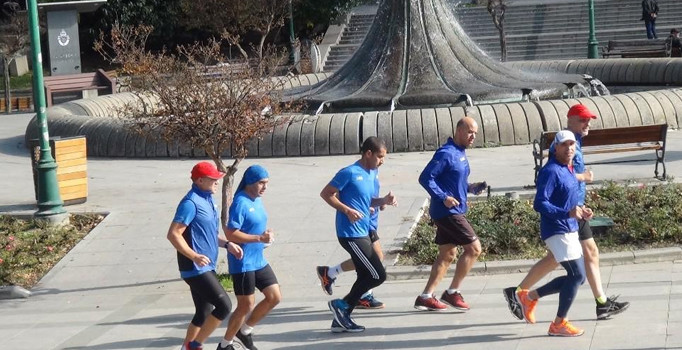 Vodafone İstanbul Maratonu için Taksim'de antrenman