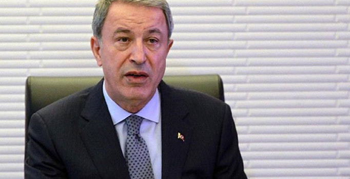 Son dakika! Bakan Akar'dan Hakkari'deki patlamayla ilgili açıklama