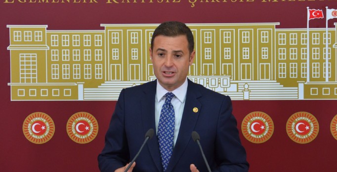 CHP'nin Balıkesir adayı Ahmet Akın kimdir?