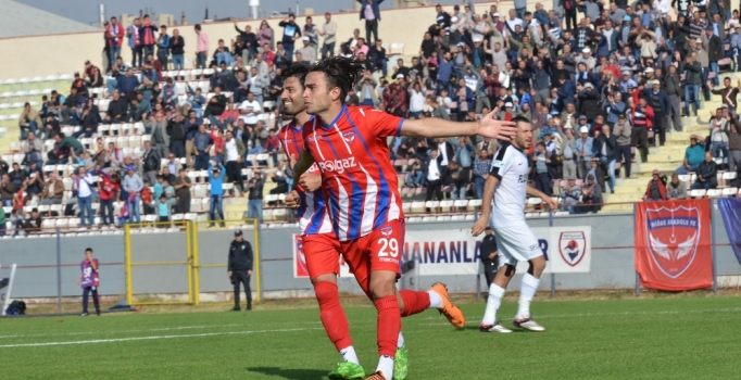 Altınordu'nun gözü Caner'de