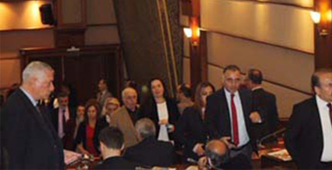 İBB Meclisi'nde İDO gerginliği