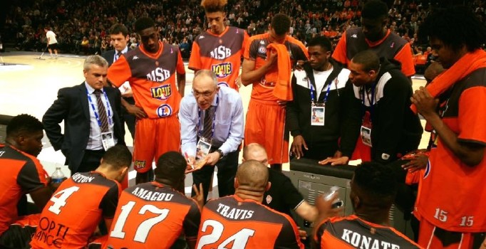 Erman Kunter'in takımı Le Mans, Fransa Kupası'nı kazandı