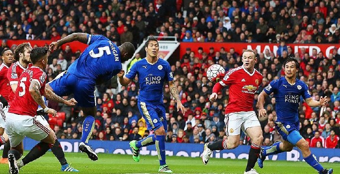 Leicester City Premier Lig'de şampiyonluk turunu erteledi