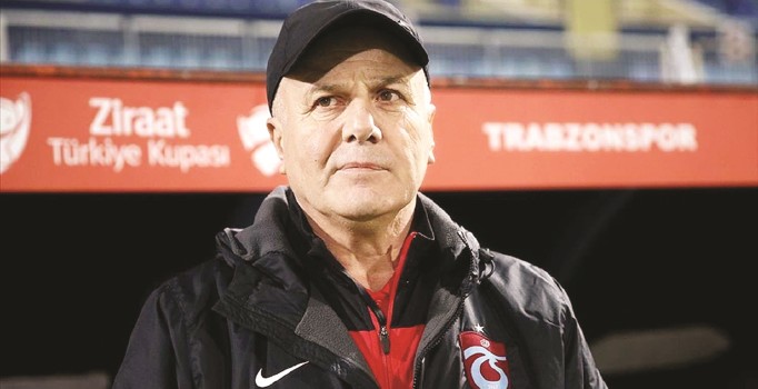 Trabzonspor Altyapı Koordinatörü Sadi Tekelioğlu'ndan U19 takımına verilen puan silme cezasına tepki