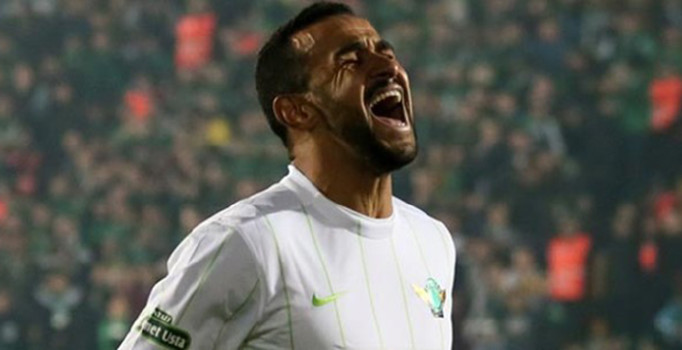 Akhisarspor'da Serginho sevinci