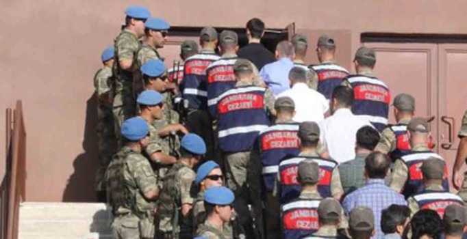 Yarbayın ‘kara kaplı’ defterinde darbe planı