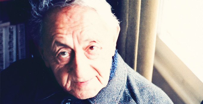 Kütüphanesi ilk kez evden çıktı, dijital rafa girdi