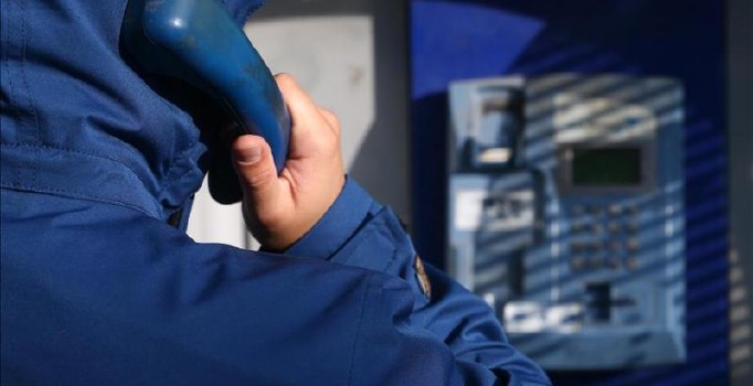 FETÖ'ye ankesörlü telefon operasyonu: 5 gözaltı