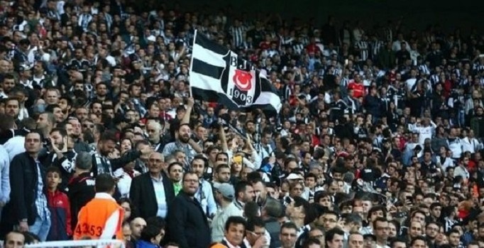 Beşiktaşlıların Galatasaray derbisinde TT Arena'ya gitmeleriyle ilgili açıklama geldi