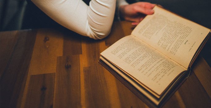 Okuduğunu anlamayanlar kolay güdülür