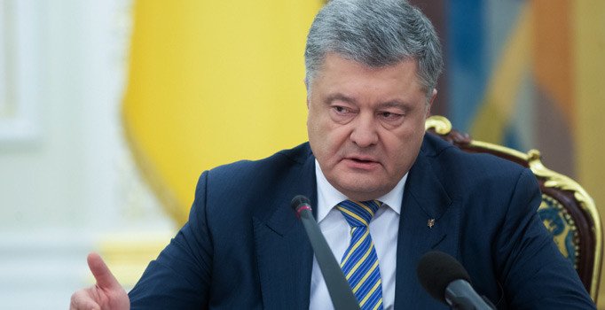 Poroşenko: Rus vatandaşlarına kısıtlamalar getireceğiz