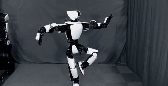 Toyota’nın insansı robotu 10 km'den kontrol edilebilecek