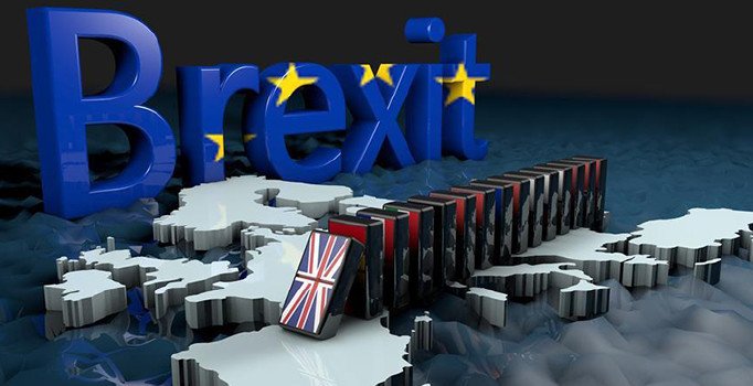 İngiliz kabinesinde Brexit istifaları devam ediyor