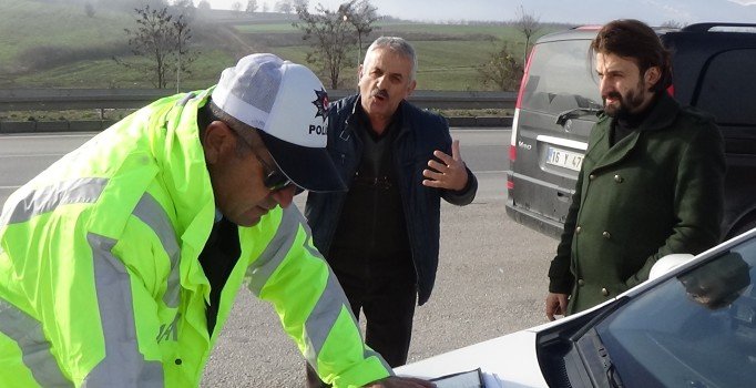 Kış lastiği cezasını yeni polise tepki gösterdi