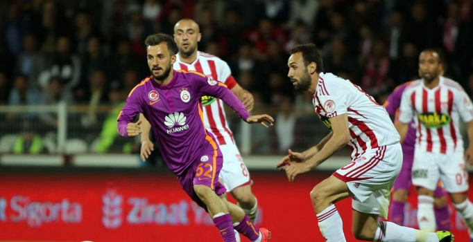 Galatasaray nefes nefese finalde