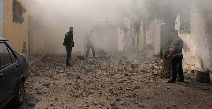 AFAD'tan Kilislilere 'Bağırmayın, çukur bir yer bulup çökün' yazılı broşür