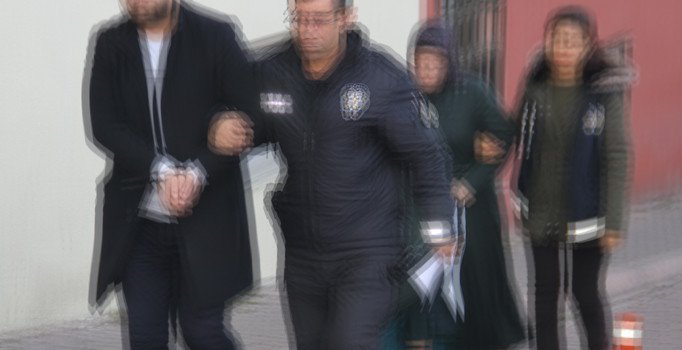 FETÖ'nün hücre evlerinde saklananlara operasyon