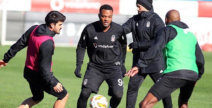 Beşiktaş'ta Malmö mesaisi başladı