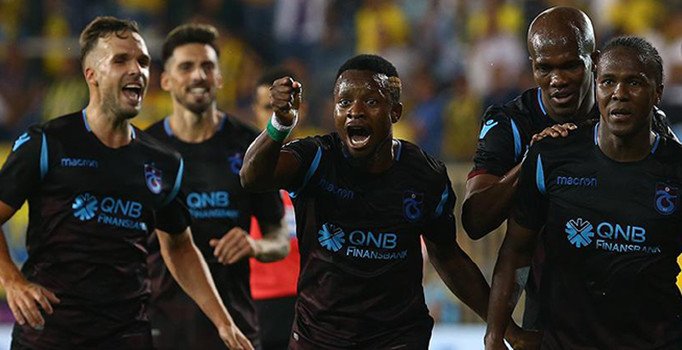 Trabzonspor yabancılarıyla zirve yarışında